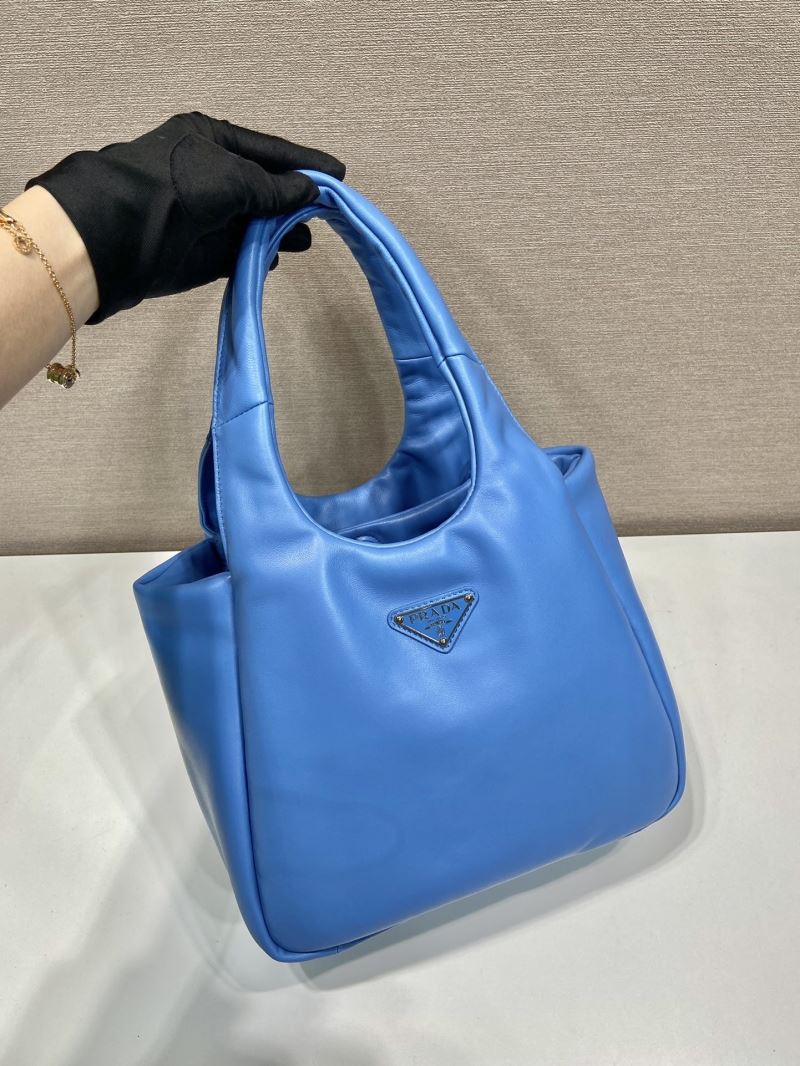 Pra*a tote bags